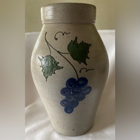 EUC Rockdale Union Pottery Vase Anniversary Collectors Edition Salt Glazed Grape - Picture 2 of 9